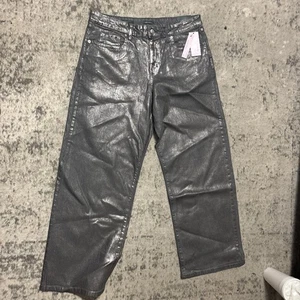 🥥 Wild Fable Women's High-Rise Baggy Jeans Inseam 31.5” Size 14🆕 - Picture 1 of 1