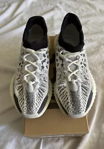 Size 10.5 - adidas Yeezy Boost 350 V2 CMPCT Panda - Picture 1 of 5