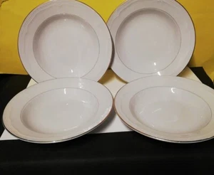 GALVANI 4 PIATTI FONDI BORDO ORO ANTICO TRIPLA ONDA PORCELLANA VINTAGE - Foto 1 di 7