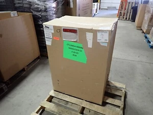 Middle Atlantic VWM-SD-8-36K-BW 8 HE Low Profile Wandregal Solid Top, schwarz - Bild 1 von 3