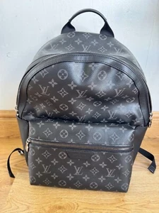 louis vuitton discovery backpack pm black used, good condition - Picture 1 of 10