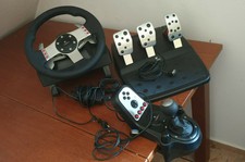 Logitech G27 Lenkrad + Pedale + Schalthebel   nur 2 mal benutzt 