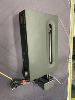 RADIO SHACK Multi-Channel Wireless Microphone Receiver 32-1233. Test (WBP012421) - Image 1 of 4