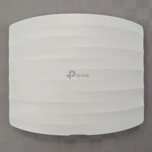 TP-Link Omada EAP225 v3 Access Point WiFi AC1350 (PoE MU-MIMO Dual Band AP) - Foto 1 di 3