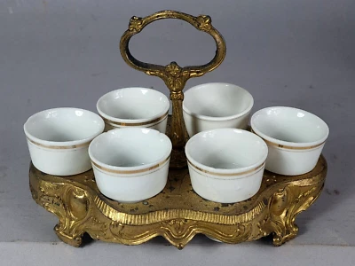 Ancien porte-coquetiers et 6 coquetiers, métal doré & porcelaine B984 - Photo 1/4