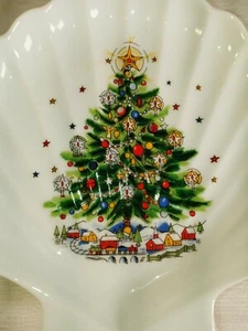 SALEM VIKTOR SCHRECKENGOST CHRISTMAS EVE SHELL SHAPED DISH 7 3/4" CHRISTMAS TREE - Picture 1 of 5