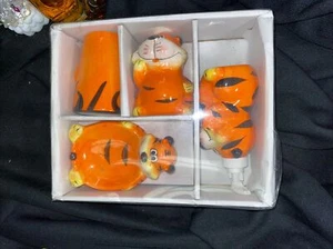 Vintage 4 Piece Plastic Bathroom Set Toothbrush Holder -Cup -Soap Dish-Dispenser - Picture 1 of 6