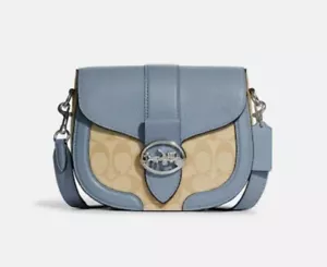 NWT Coach Georgie Saddle Bag in signature canvas - Picture 1 of 5