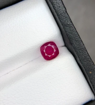 0.75 Ct Natural Untreat ruby red Color Cushion Shape Gem's From Afghanistan - Image 1 of 4