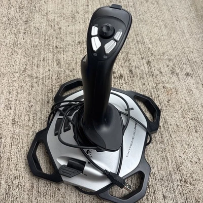 Logitech Extreme 3D Pro USB Joystick for PC Flight Simulator Games - Image 1 of 4