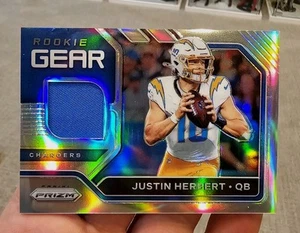 2020 Panini Prizm Justin Herbert Rookie Gear Jersey Patch Silver Prizm RC #19 - Picture 1 of 5