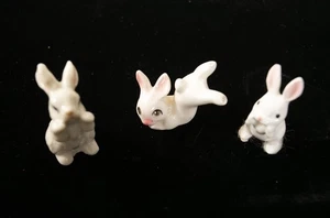 Lot 3 Frolicking Bunny Rabbit Figurines (R4A/JSF6) Japan White Glaze Hare - Picture 1 of 7