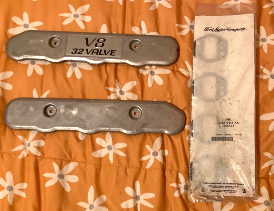 99-04 Ford Mustang Cobra 32 válvulas V8 cubiertas y junta colector de escape 2C5Z9448AA Foto 1 de 3