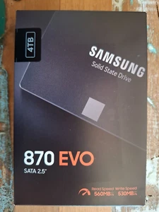 Samsung 870 EVO 4TB - 4To MZ-77E4T0B/EU SSD Interne 2,5" SATA III - Photo 1/5