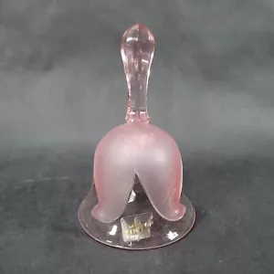 Viking Pink Satin Glass Bell Cabbage Leaf Hand Made USA Vintage - Picture 1 of 8