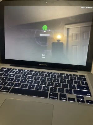 Apple MacBook Pro 13.3" (256GB SSD, Intel Core i5-2415M, 2.30 GHz, 4GB RAM)... Foto 1 de 3