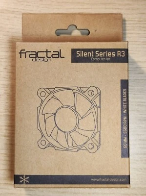 Fractal Design Silent Series R3 50mm Computer Case Fan White Blades - Image 1 of 3