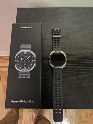 Samsung Galaxy Watch Ultra 47mm LTE Unlocked - Image 1 of 3