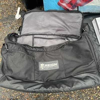 Reign Total Body Fuel Duffel Bag 60x30cm. Gym Duffel Bag Large Outside Pockets - Image 1 of 4