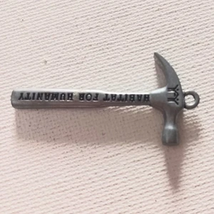 Habitat For Humanity Charm Metal Hammer Tool Souvenir Pendant Bracelet 1.75 in - Picture 1 of 6