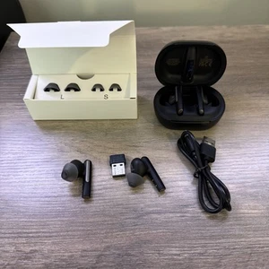Poly Voyager Free 60+ UC True Wireless Earbuds Black - Zdjęcie 1 z 14