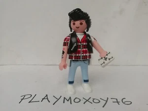PLAYMOBIL. PLAYMOXOY76 STORE. SERIES 16 70159 "POKER PLAYER". - Picture 1 of 1