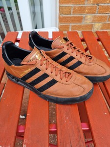 black orange trainers