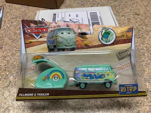 Disney Cars Road Trip FILLMORE with Trailer! Mint condition, combined Shipping! Cover