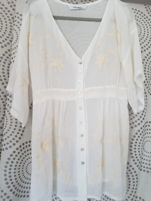 Changes bh Together,18,cream,front button, tunic/top,embroidered, used - Image 1 of 4