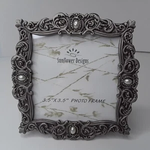 3.5x3.5 Photo Frame Silver Metal Sunflower Designs - Picture 1 of 9