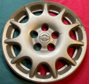 1997 1998 1999 Nissan Maxima 15" Hubcap Wheel Cover OEM 403150L700 CAP Vintage 1 - Picture 1 of 14