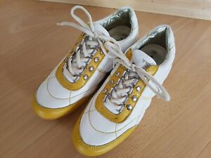 Tosca Blu Marken-Schuhe Sneakers Freizeit DAMEN Gr. 36 weiß gelb - NP 115€