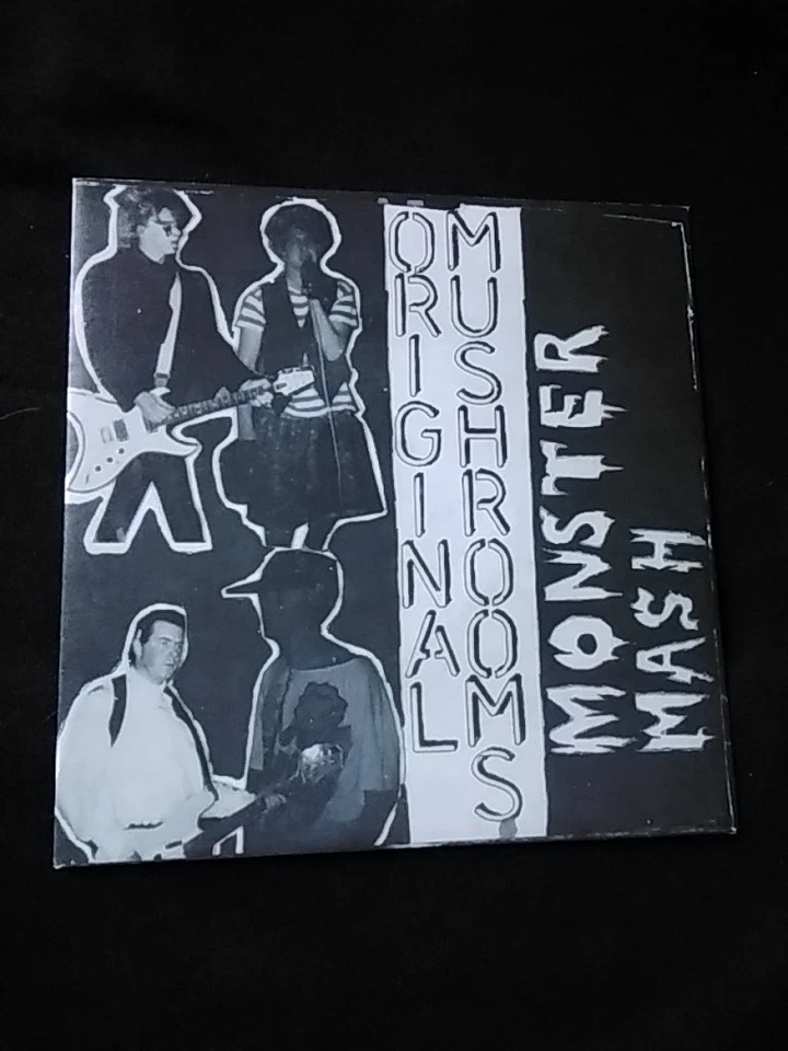 Original Mushrooms  .. Monster Mash 7”Eat your legs records 1986 - Image 1 of 1