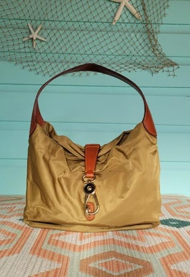 Bolso de Hombro Hobo DOONEY & BOURKE Belvedere Nylon con Adornos de Cuero Marrón  Foto 1 de 4