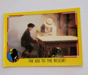 1990 Dick Tracy Card #60 The Kid to the Rescue Topps Disney Vintage Movie Flaw - Picture 1 of 4