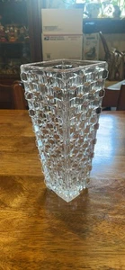 (342) St George Fine Lead Crystal Basket Weave Vase - Picture 1 of 4