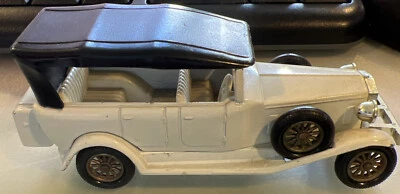 20.2oz Vintage 1982 Solido 4156 France Duesenberg J Spider 1935 White 1:43 Age - Image 1 of 4