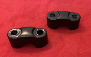 Kawasaki 46012-008 Holder - Handlebar hold down clamp KZ 900 1000 650 - Picture 1 of 4