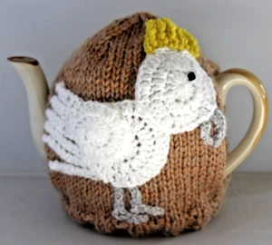 Hand Knitted 6 Cup, Tea Cosy With A Cockatoo Applique - Made in Australia - Picture 1 of 2