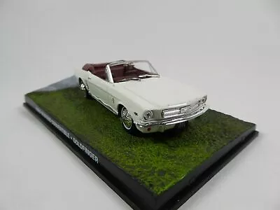 Ford Mustang Convertible Goldfinger 1/43 James Bond 007 Universal Hobbies - Image 1 of 4
