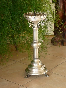 Antiker versilberter Kerzenleuchter auf Löwenfüßen  - vor 1800 - Originalzust. - Bild 1 von 7