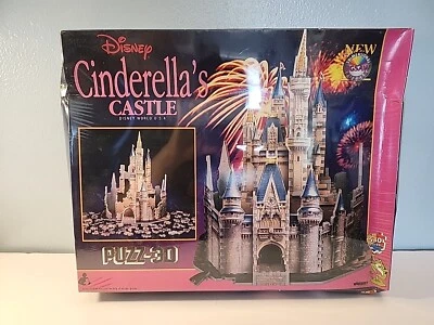 Puzz 3d Disney Cinderella's Castle Puzzle FACTORY SEALED 530+ pieces NEW - Image 1 of 2