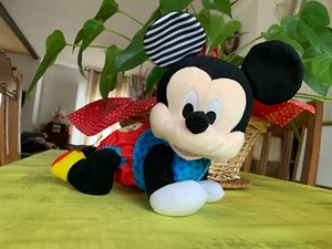 BABY MICKEY FAIT DU 4 PATTES ! Peluche Interactive DISNEY BABY – Baby Clementoni - Photo 1/18