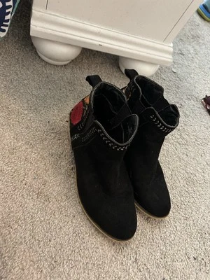 Easy Spirit Jayda Boots Women's Size 7.5M Black Suede Wedge Ankle Booties New - Image 1 of 4