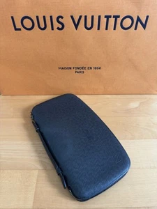 Louis Vuitton Taiga Cuero Atolón Organizador de Viaje Cremallera Completa - Imagen 1 de 8