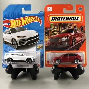 Hot Wheels '17 LAMBORGHINI URUS & Matchbox '18 BENTLEY BENTAYGA Lot 2 1:64 - Bild 1 von 12