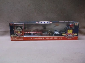 RACING CHAMPIONS 1/24 JOE AMATO 2001 NHRA TOP FUEL DRAGSTER DYNOMAX PERFORMANCE - Picture 1 of 12