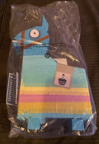 Sealed Baggie Fortnite Llama Drama Loot Pinata 4" Skull Ranger Figure-23 Pieces Cover