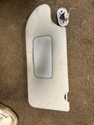 OEM DRIVER SIDE GRAY Sun Visor MITSUBISHI GALANT Left 04 05 06 07 08 09 — 第 1/3 张图片