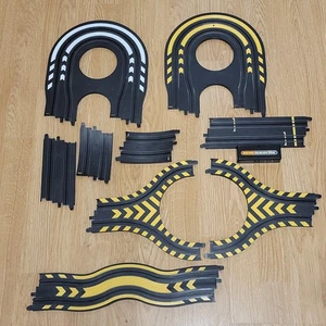 Lote de trabajo a granel Micro Scalextric Track paquete incl. isla horquilla movible - Imagen 1 de 6